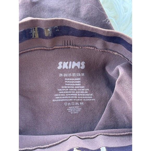 Skims Seamless Sculpt Solution Short Right Exposed Cocoa Size 2X/3X - Picture 8 of 8